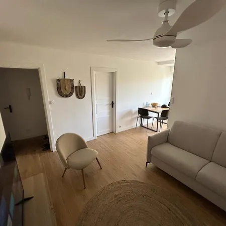 Appartement Apparemment Bord De